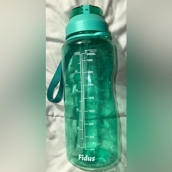XL Water Bottle - Picture 5 of 5
